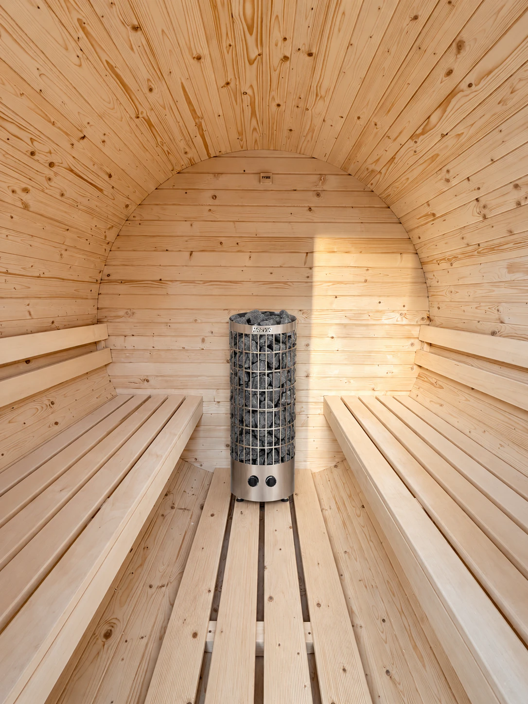 Sauna beczka w ogrodzie